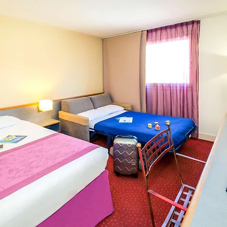 Mercure Cannes Hotel 4*
