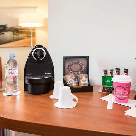 Mercure Cannes Hotel 4*