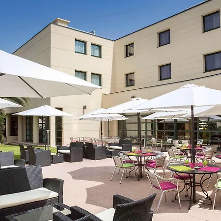 Mercure Cannes 4*