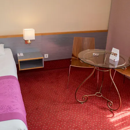Hotel Mercure Cannes Mandelieu
