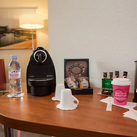 머큐어 칸 망들리외 호텔 망들리유 라 나플