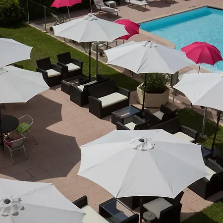 Mercure Cannes מלון