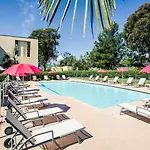 Mercure Cannes Hotel