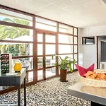 Mercure Cannes Hotel