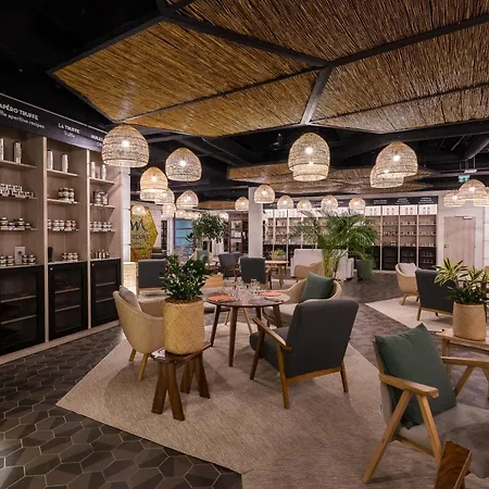 Szálloda Mercure Cannes 4*