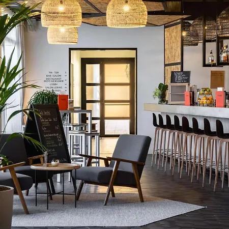 Hotell Mercure Cannes 4*