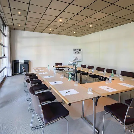 Hotell Mercure Cannes 4*