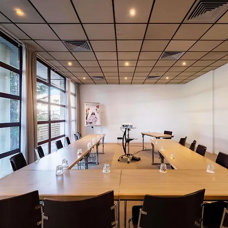 メルキュール カンヌ マンドリュー ホテル Mandelieu