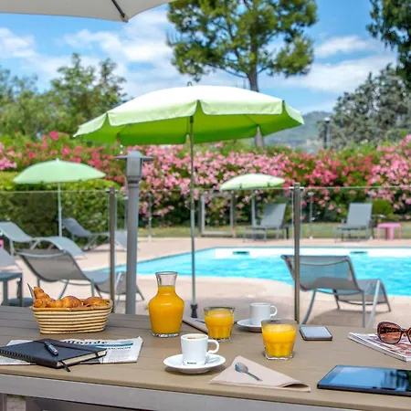Mercure Cannes Hotel