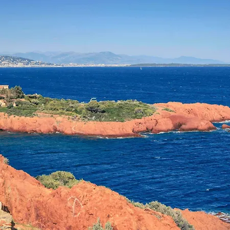 Mercure Cannes 4*