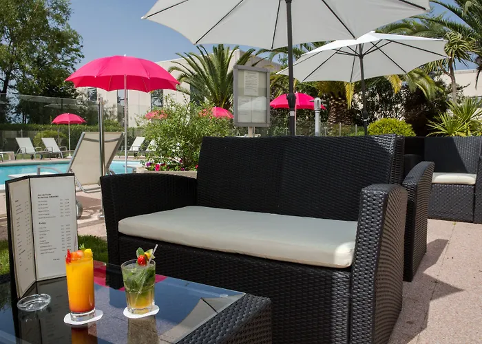 Mercure Cannes Hotel