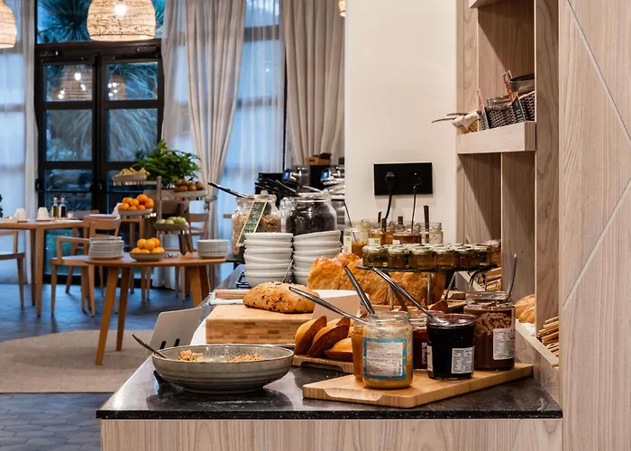 Mercure Cannes 4*